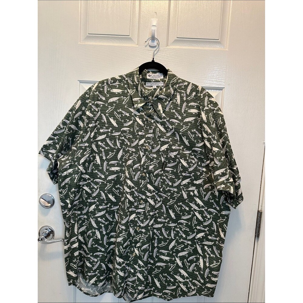 Columbia Men’s 100% Cotton Green Fish Pattern Short Sleeve Button-Down Shirt XL